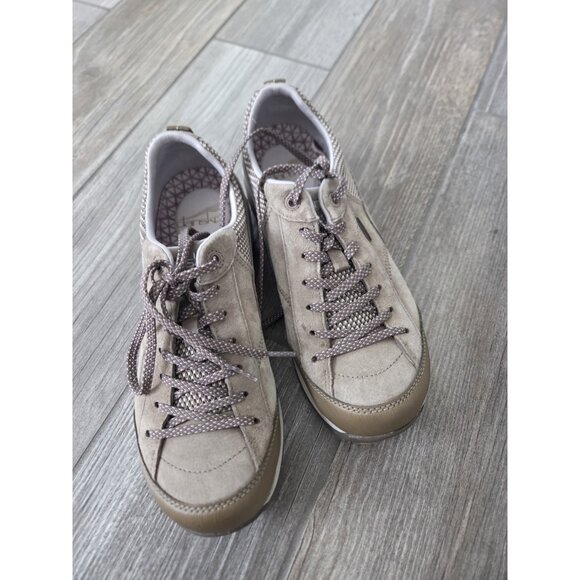 Dansko Paisley Women's Walking Shoes, Walnut Suede, W38. EUC - Picture 3 of 9